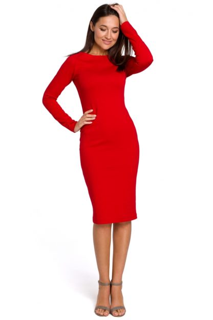Dopasowana sukienka biznesowa czerwona