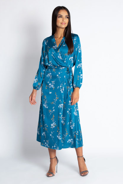 Sukienka midi z kopertowym dekoltem niebieska