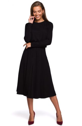 Rozkloszowana sukienka midi z rękawami czarna