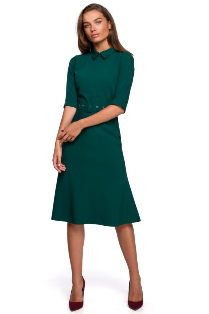 Elegancka sukienka z kołnierzykiem zielona