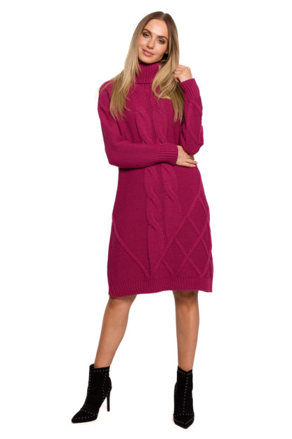 Swetrowa sukienka z golfem różowa